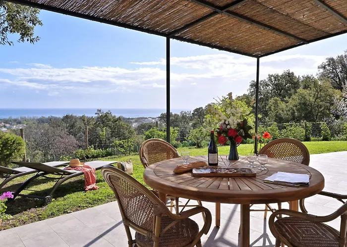 Hébergement de vacances Weingut Punta Della Guardia Panorama Von Macchia Und By Interhome *